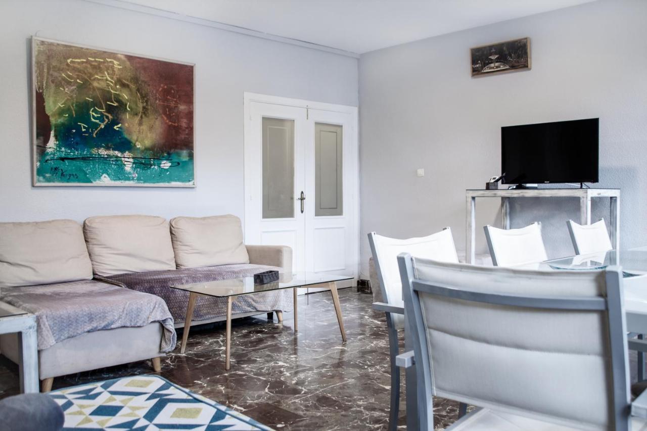 Apartament Center *